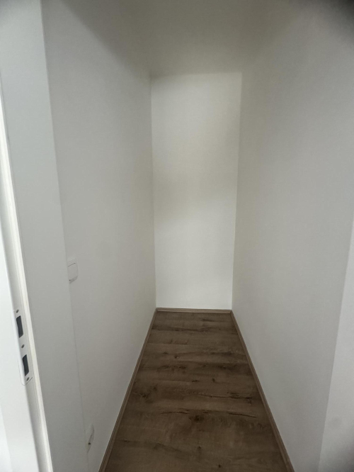 8200 Albersdorf 98a/17