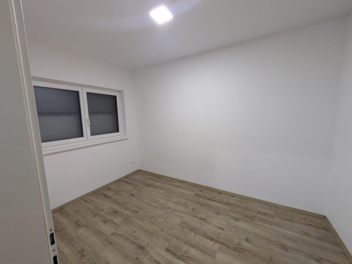 8200 Albersdorf 98a/16