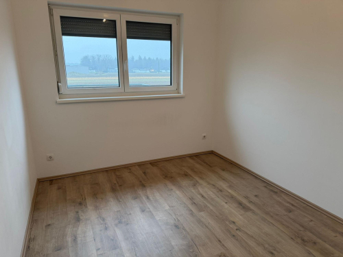 8141 Premstätten, Bierbaum 44/16