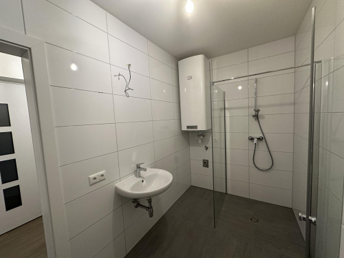 8271 Bad Waltersdorf 411/7