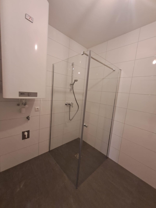 8271 Bad Waltersdorf 411/9